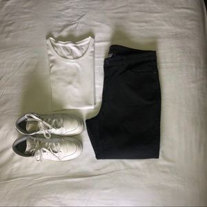 Nike Air Jordan Retro 1 High Top Sneakers